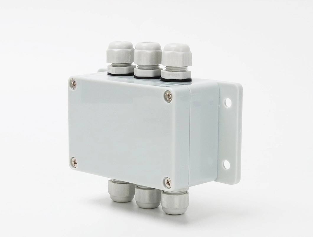 Three in and Three out 100*68*50mm 15A 8way Built-in Terminal Blocks Outdoor Waterproof Junction Box