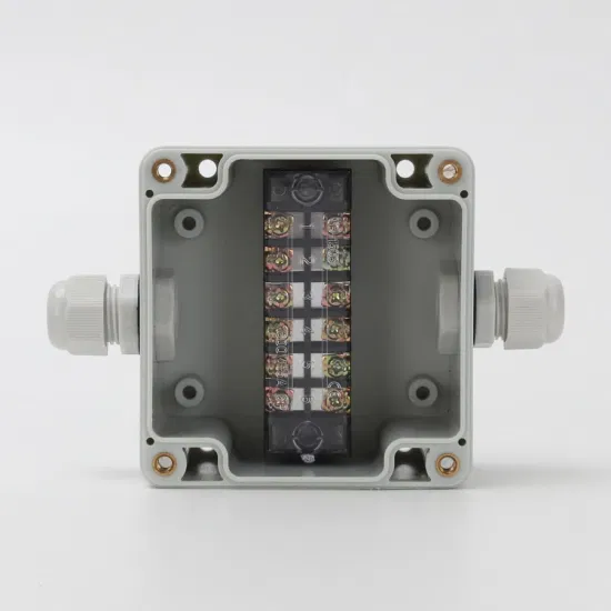 One in and One out 83*81*56mm Tb1506 15A 400V 6way Power Supply Waterproof Junction Box