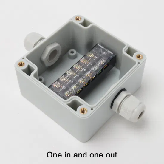 One in and One out 83*81*56mm Tb1506 15A 400V 6way Power Supply Waterproof Junction Box