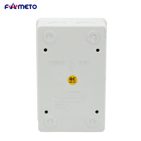 At4way Plastic Distribution Box IP67 Outdoor Waterproof Photovoltaic Wiring PC Fire Protection