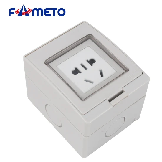 Outdoor Waterproof Socket One Bit with Five Holes IP55