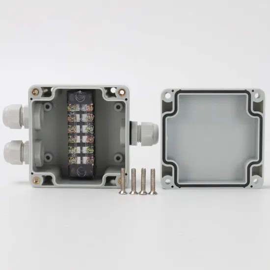 1 in and 2 out Tb1506 15A 400V 83*81*56mm Wire Power Switch Breakout Box 3.3*3.2*2.2inch