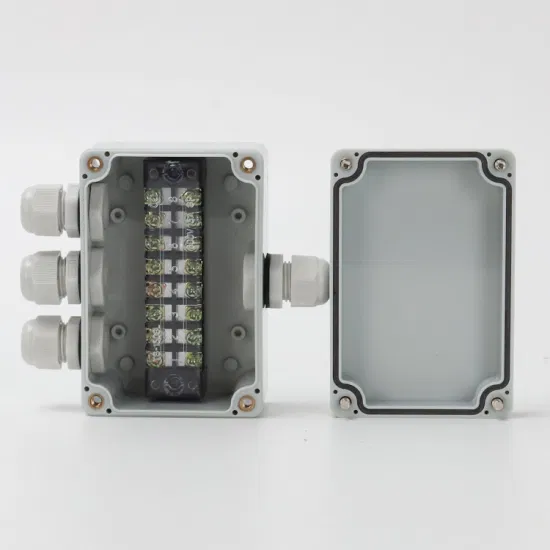 One in and Three out 100*68*50mm LED Luminaire Junction Box ABS Plastic Is Waterproof and Dustproof