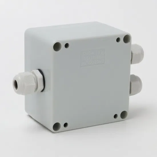 1 in and 2 out Tb1506 15A 400V 83*81*56mm Wire Power Switch Breakout Box 3.3*3.2*2.2inch